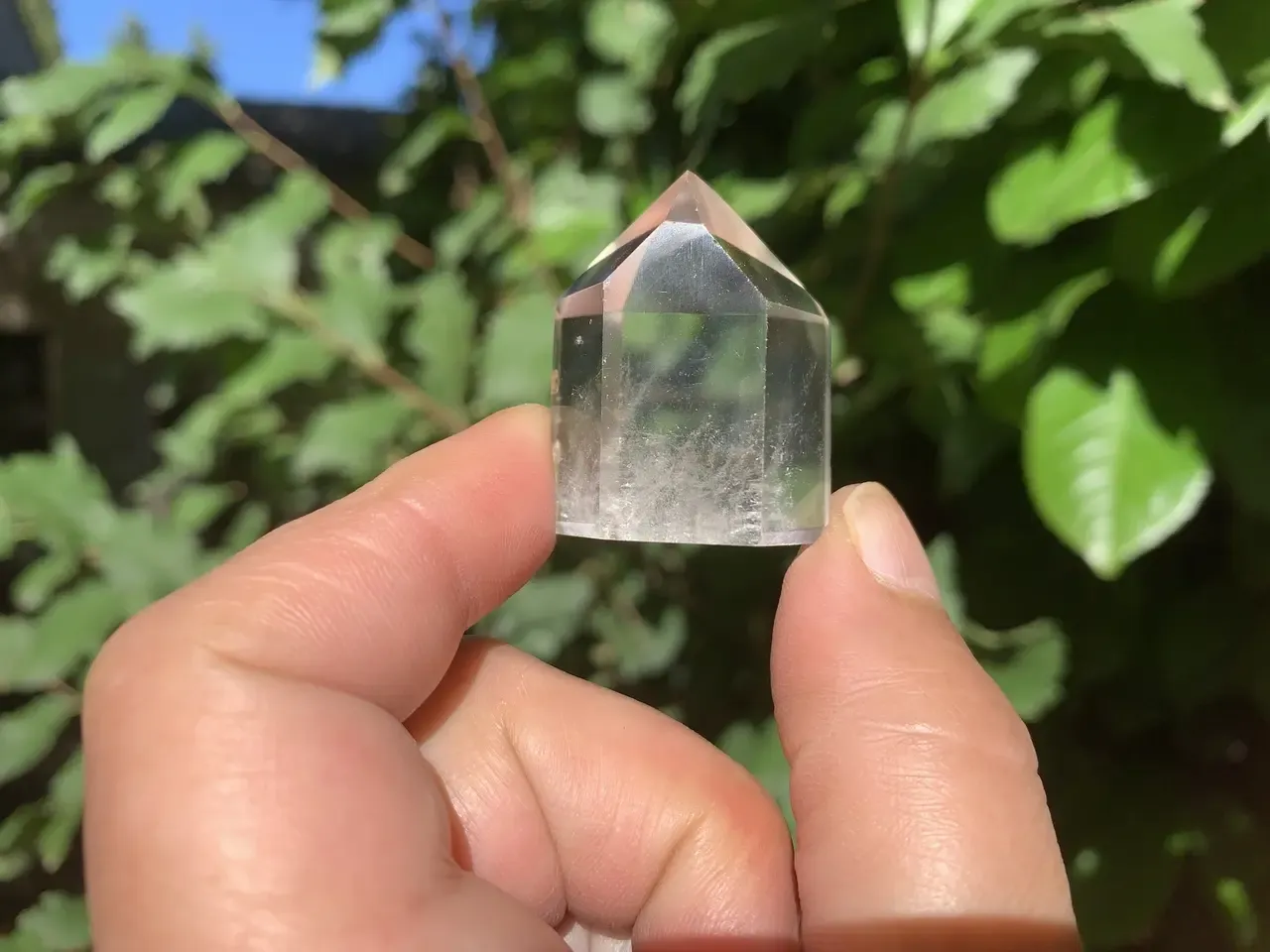 Pointe en Cristal de roche naturel AA (Quartz lévogyre) - Brésil