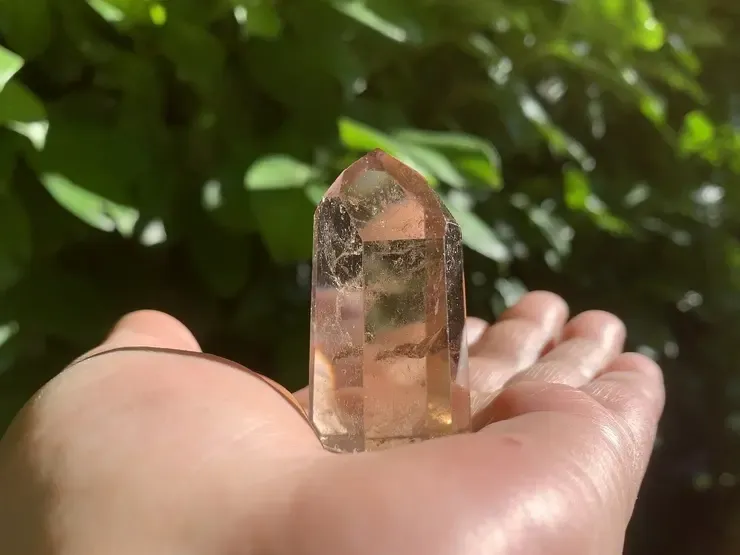 Pointe Quartz fumé naturel AA (dextrogyre) - Brésil