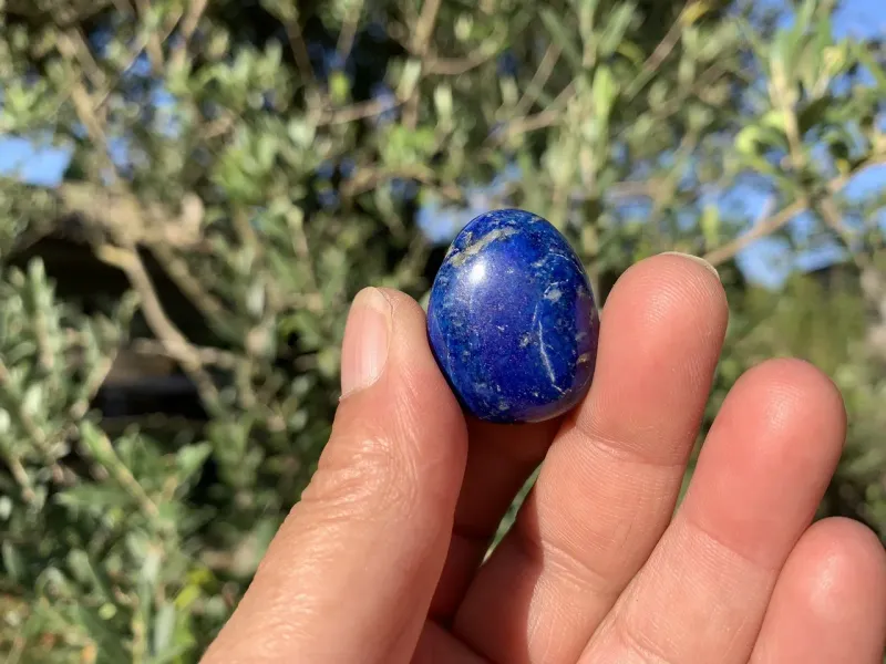 Pierre roulée Lapis-lazuli naturel — Afghanistan