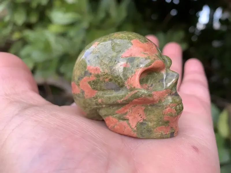 Crâne Unakite naturelle – 5 cm – pièce unique