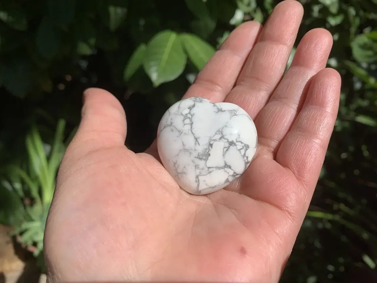 Cœur Howlite naturelle – pièce unique