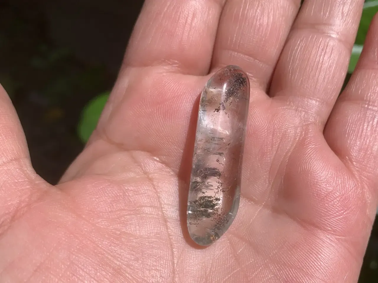 Quartz naturel à inclusions de cacoxénite – Brésil