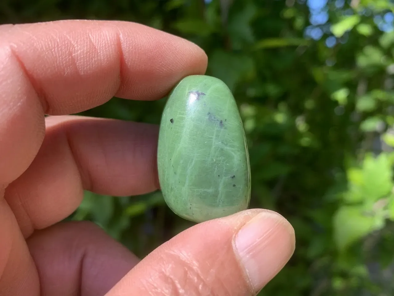 Jade néphrite naturel — Canada