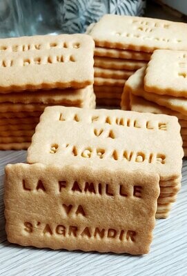 Biscuits naissance 'La famille va s'agrandir'