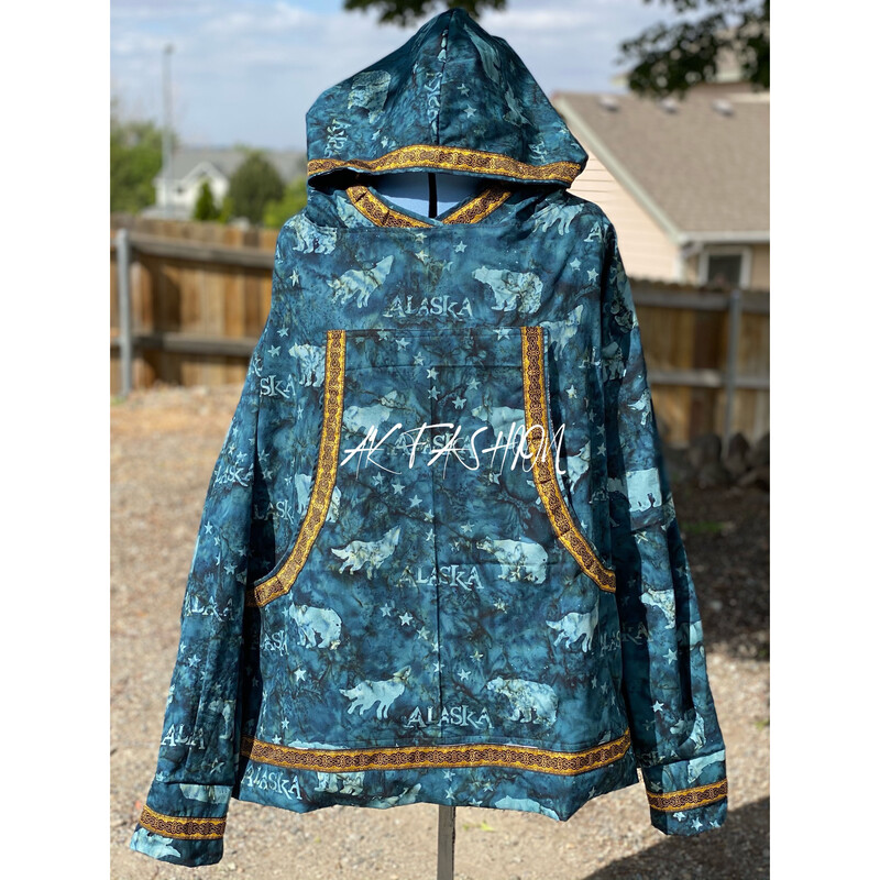 Alaska Flag Stars Wildlife Batik men/women kuspuk Bear wolf Alaska Kuspuk jacket adult kuspuk Blue bear