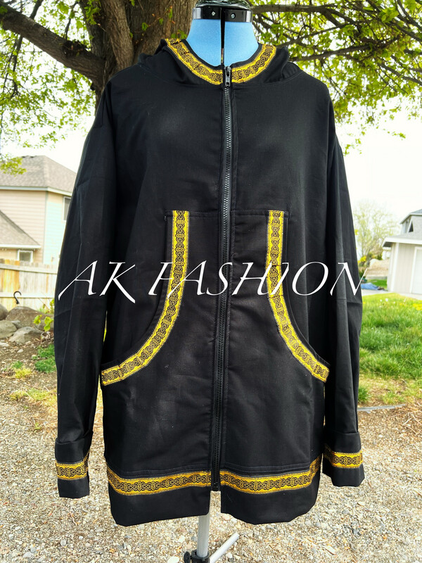 Men/women kuspuk  Black With Gold  kuspuk