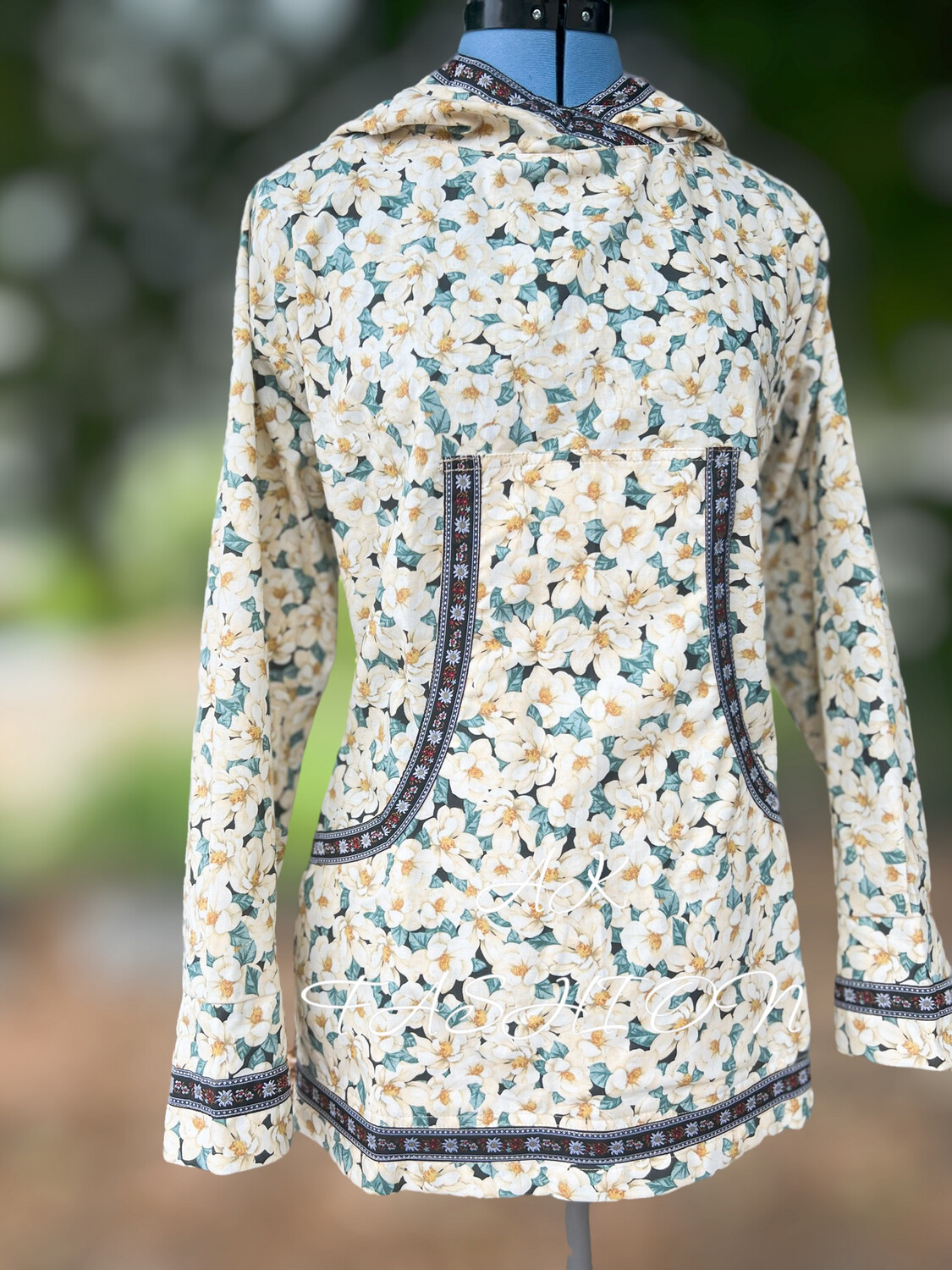 Magnolia Cream Floral kuspuk Women Kuspuk alaska kuspuk