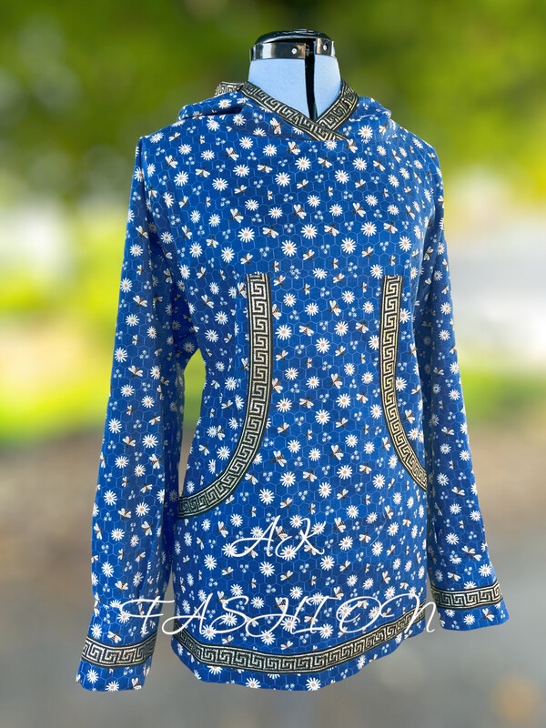 Daisies &amp; Bees Dark Blue Kuspuk women kuspuk adult kuspuk