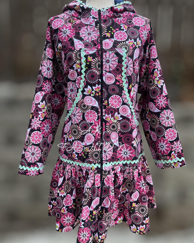 Medallion Floral Black kuspuk Women Kuspuk alaska kuspuk