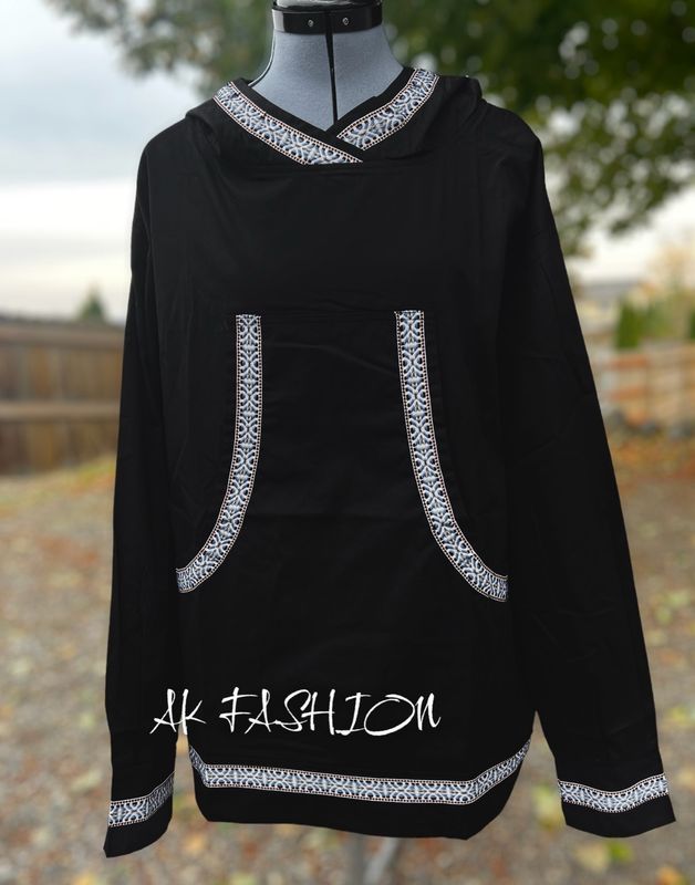 Men/women Traditional Black kuspuk