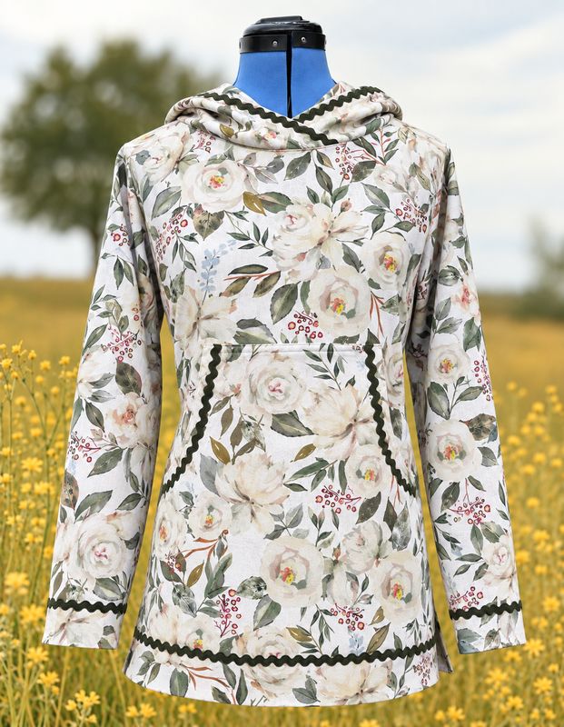 White Rose Women Kuspuk Alaska Kuspuk