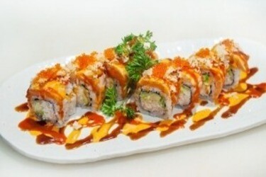 Tataki Salmon Roll