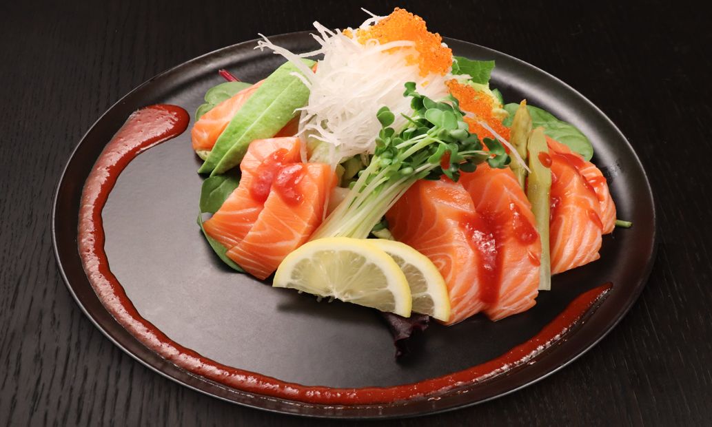 Spicy Salmon Sashimi