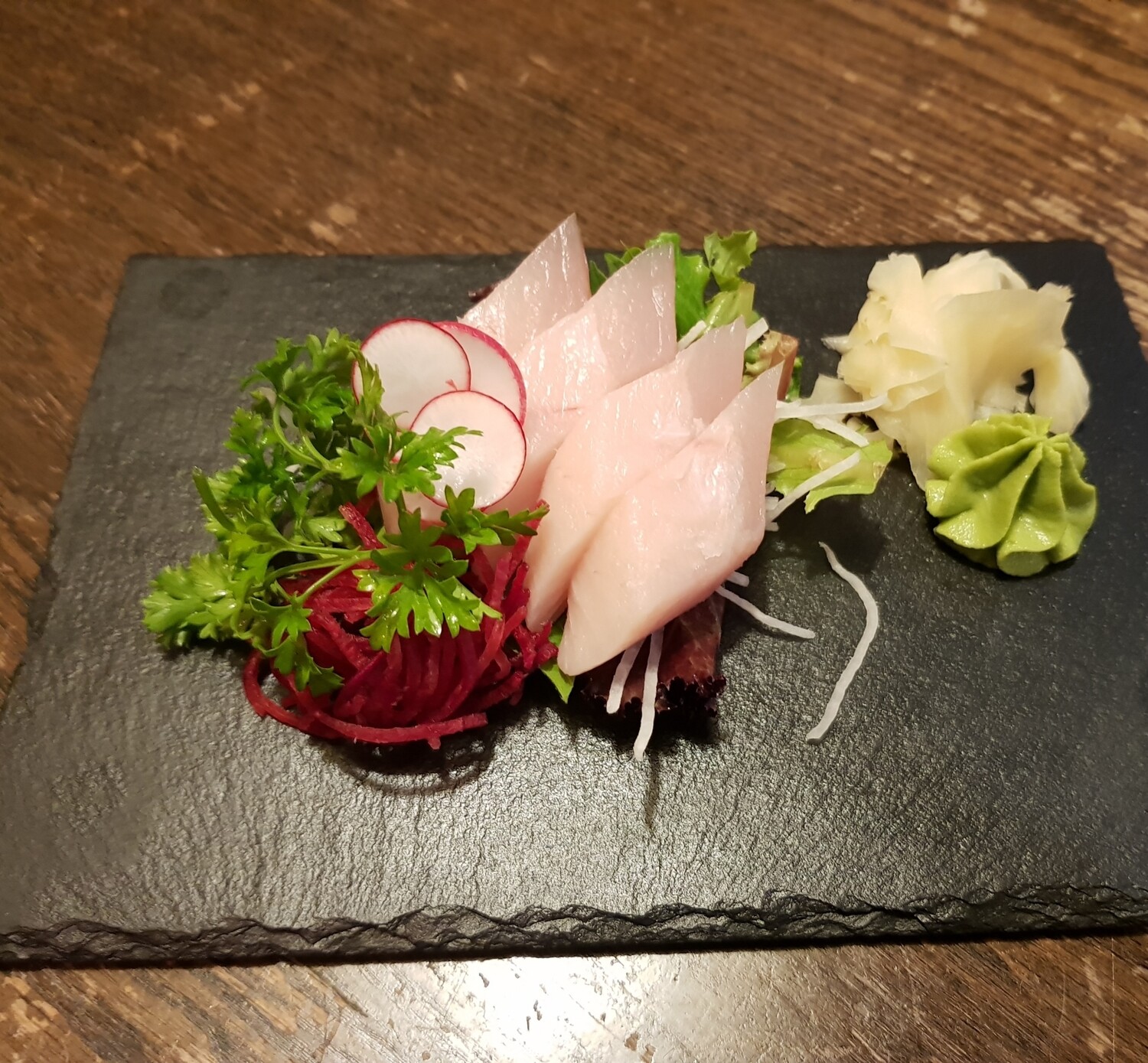 Tuna Sashimi (4 pcs)