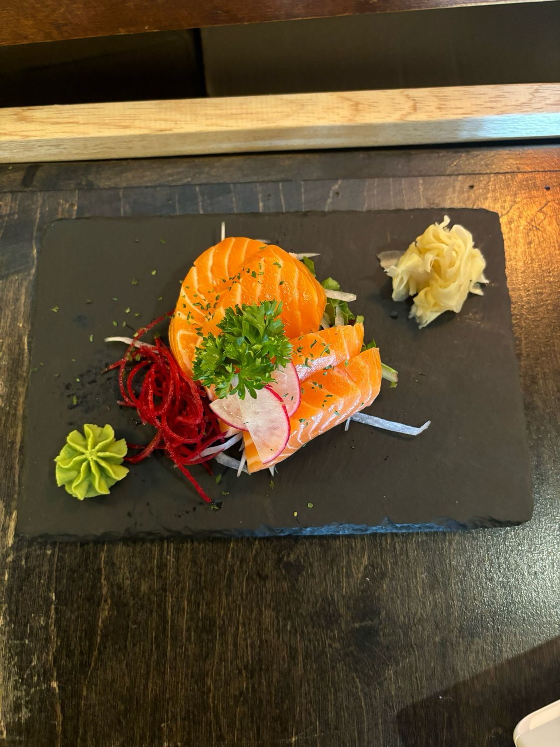 Salmon Sashimi (4 pcs)