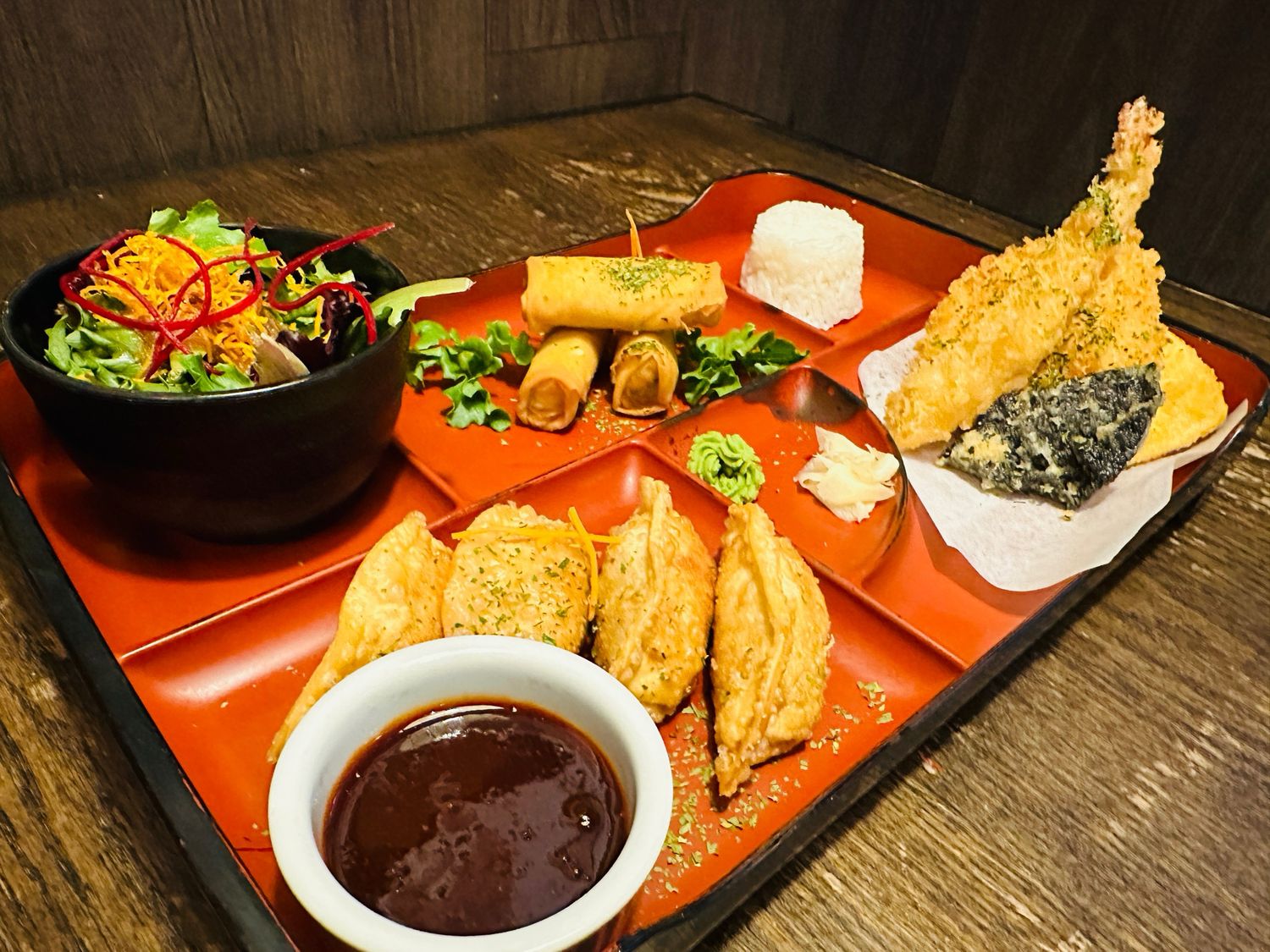 Lunch Box D