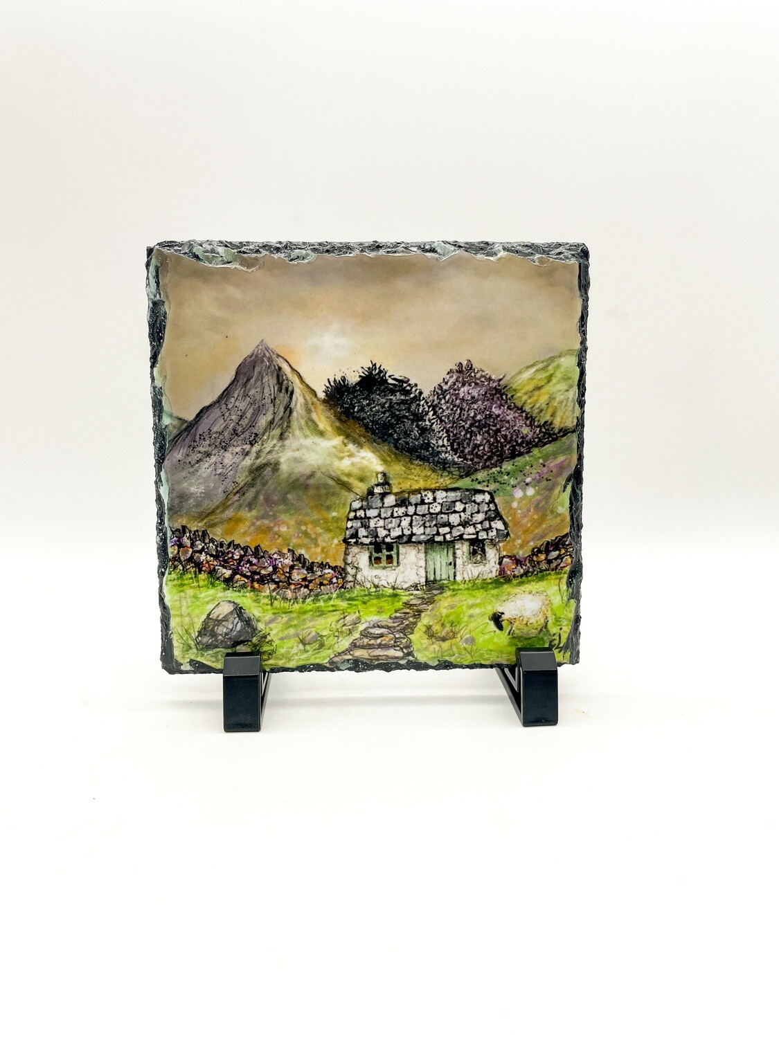 Snowdon / yr wyddfa cottage  slate