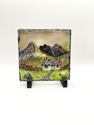 Snowdon / yr wyddfa cottage  slate