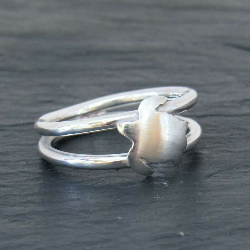 Double Turtle Ring