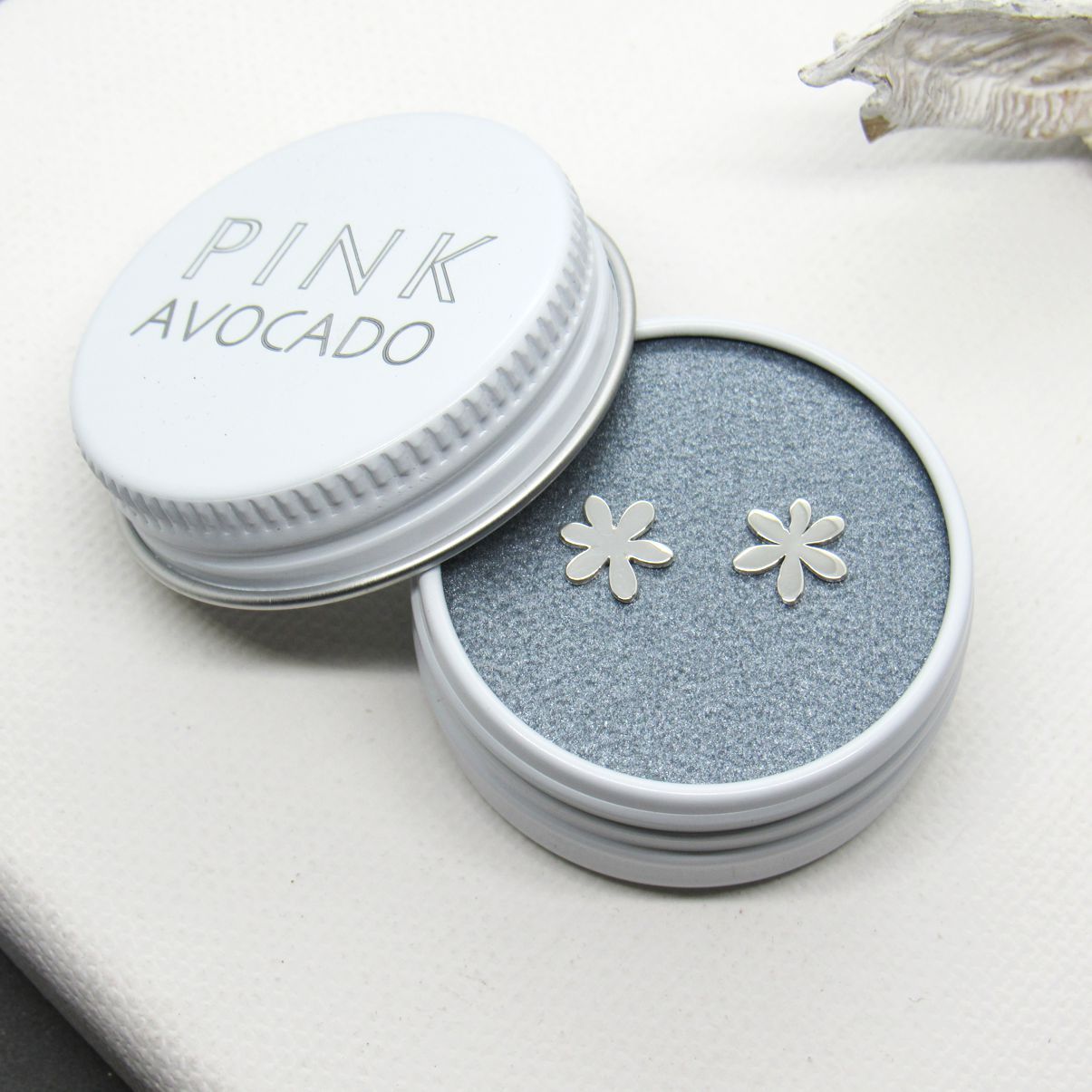 Daisy Flower Studs