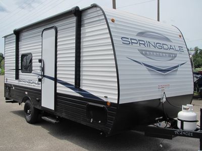 2024 SPRINGDALE 1700FQ BY KEYSTONE RV
