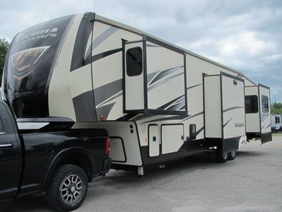 2019 SIERRA 387MKOK BY FOREST RIVER