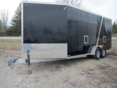 2021 LIGHTNING 7&#39;X23&#39; V-NOSE SNOWMOBILE TRAILER
