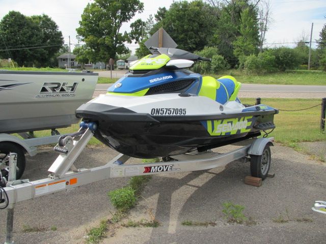 2017 SEADOO WAKE PRO 230HP