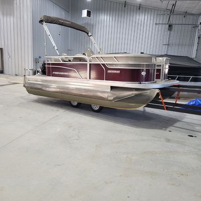 2016 PRINCECRAFT VECTRA 17