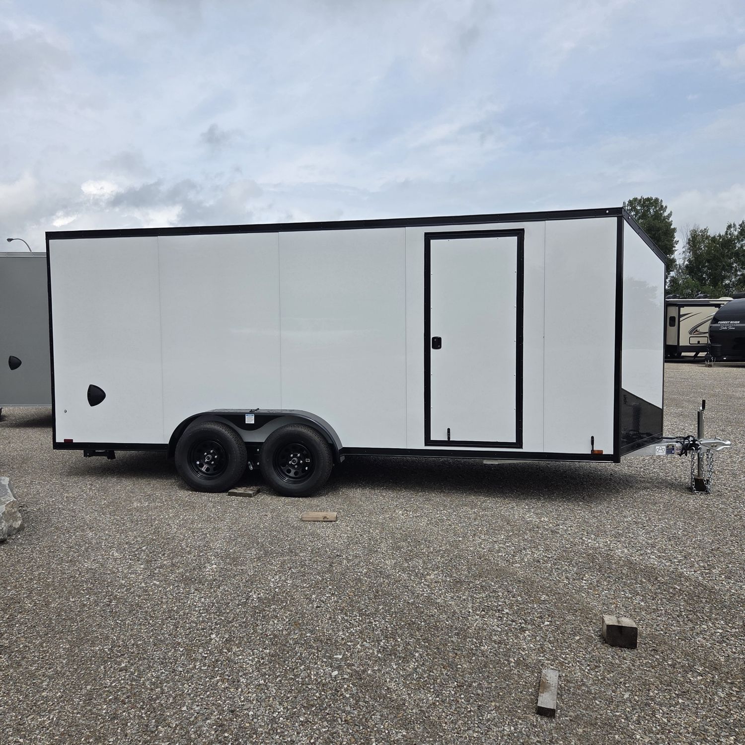 2027 AMERALITE 718TA V-NOSE CARGO BY FOREST RIVER 2027 AMERALITE 718TA V-NOSE CARGO BY FOREST RIVER
