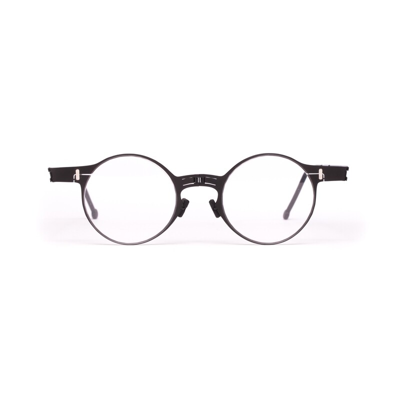BOMBAY | Matte Black