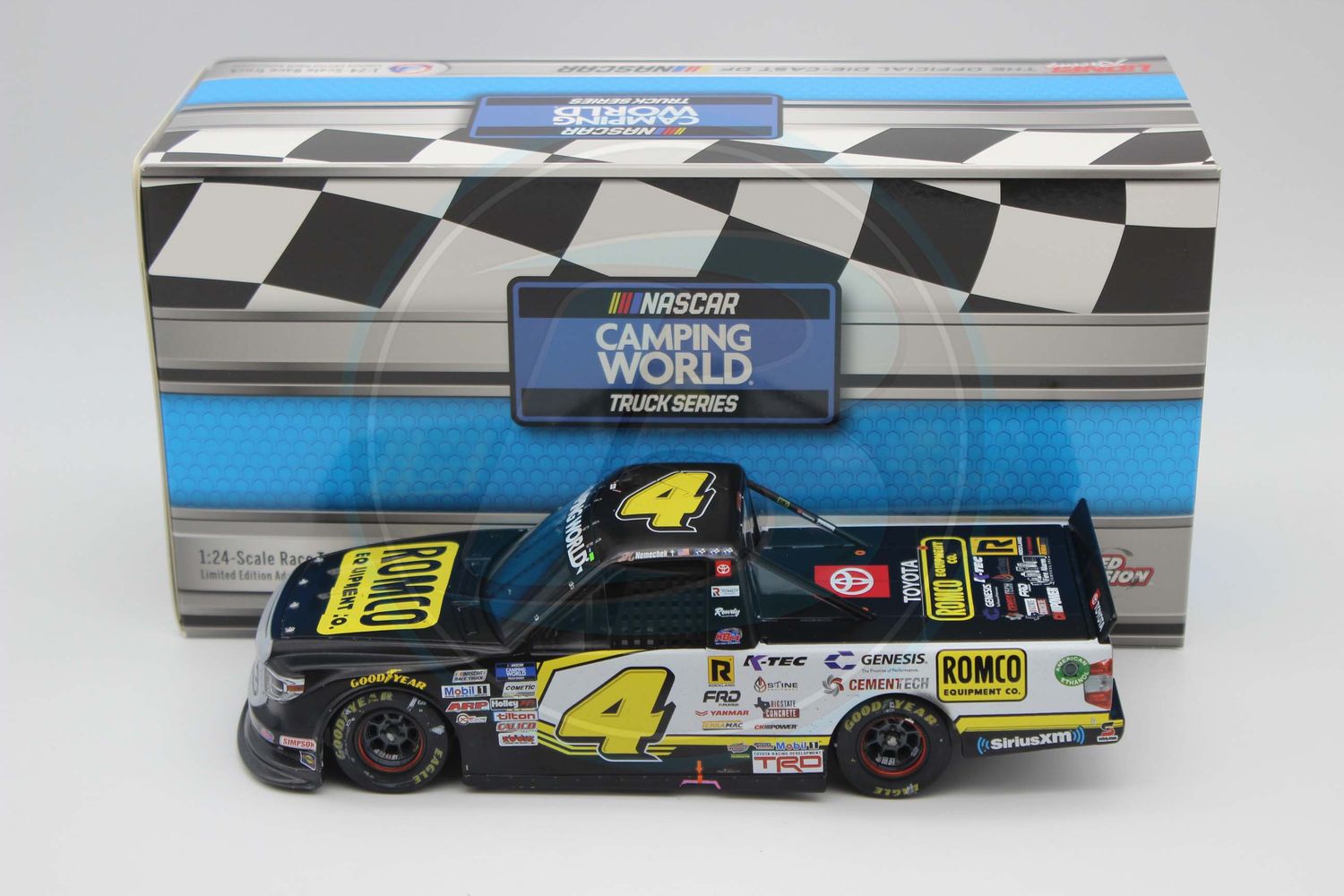 CanRacing Nascar Memorabilia Distribution