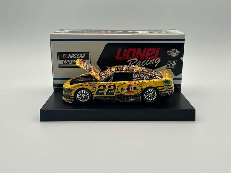 CanRacing Nascar Memorabilia Distribution