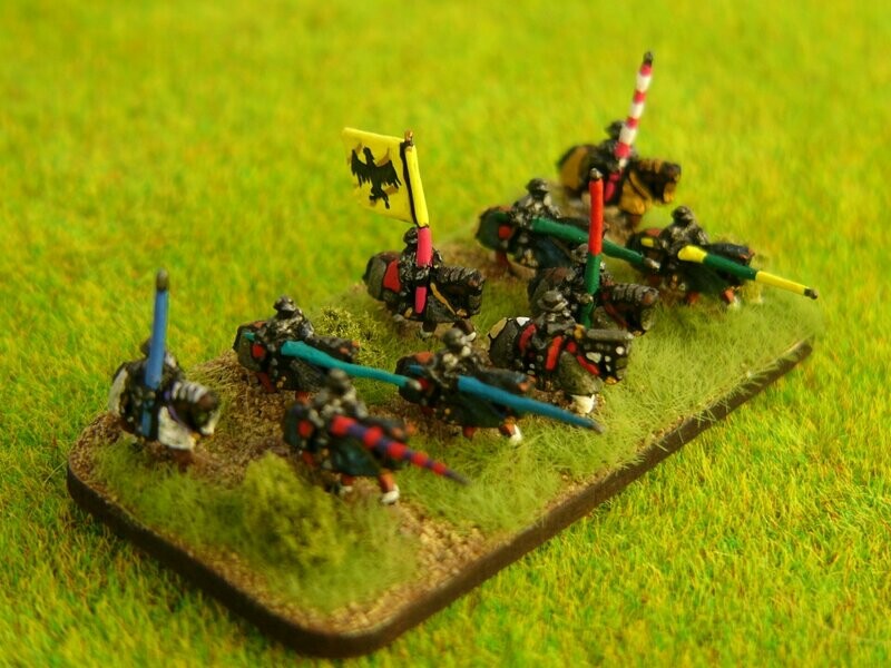 MWR06 Men at Arms Mounted  – Sallets & Armoured Horse approx 21 figures