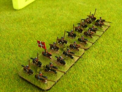 MWR07 Courrours. Light Armoured Lance – Kettle Helmets approx 21 figures