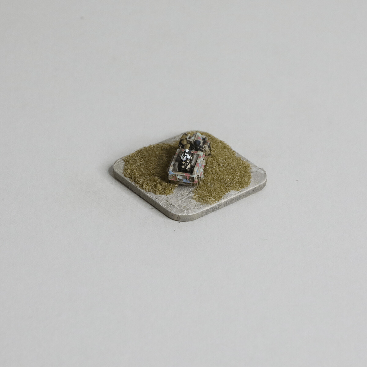 B231 LRDG Late Chevee Patrol Car - Moving