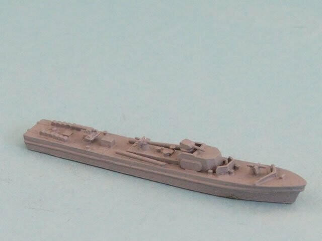 CF320 R320 Large well armed craft, used for escort, mine laying and general duties by the German Navy 1940