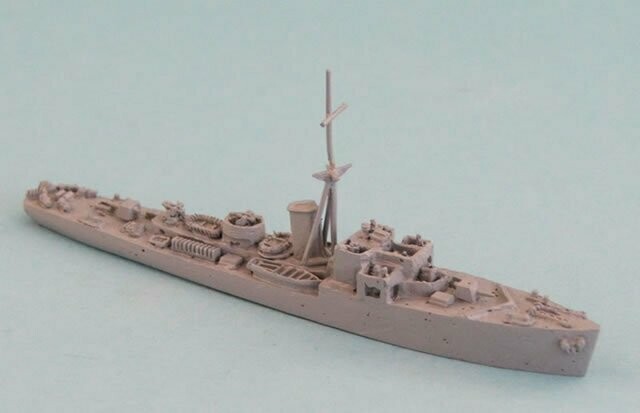CF327 M601 Escort Minesweeper, 700ton vessels built 1943-45 with good AA armament