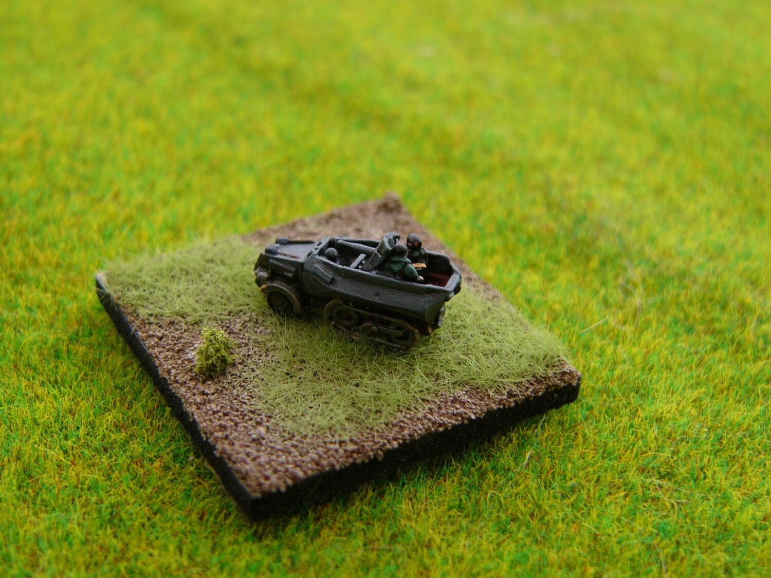 G202 leSPW-304 SPW mit 3.7cm PaK