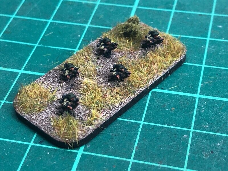 S336 Summer Russian pioneer pole charge (5 Figures)