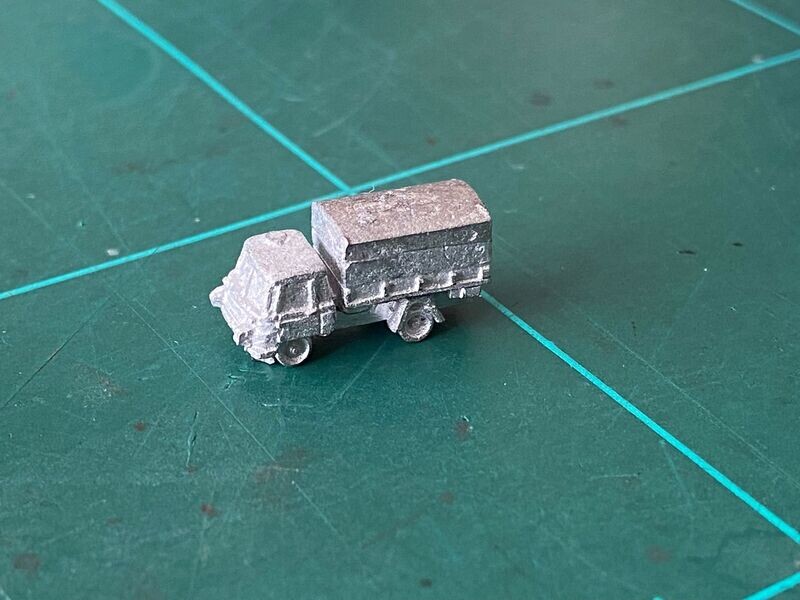 EGM01 Robur LO 2000 /  LD 2000 Truck