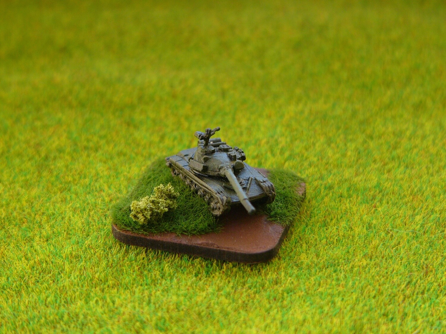 SM05 T-64
