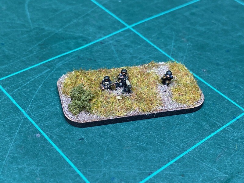 B362 British WW2 1939 BEF 0.303" Vickers with 3 man team (1 MG and 3 crew)