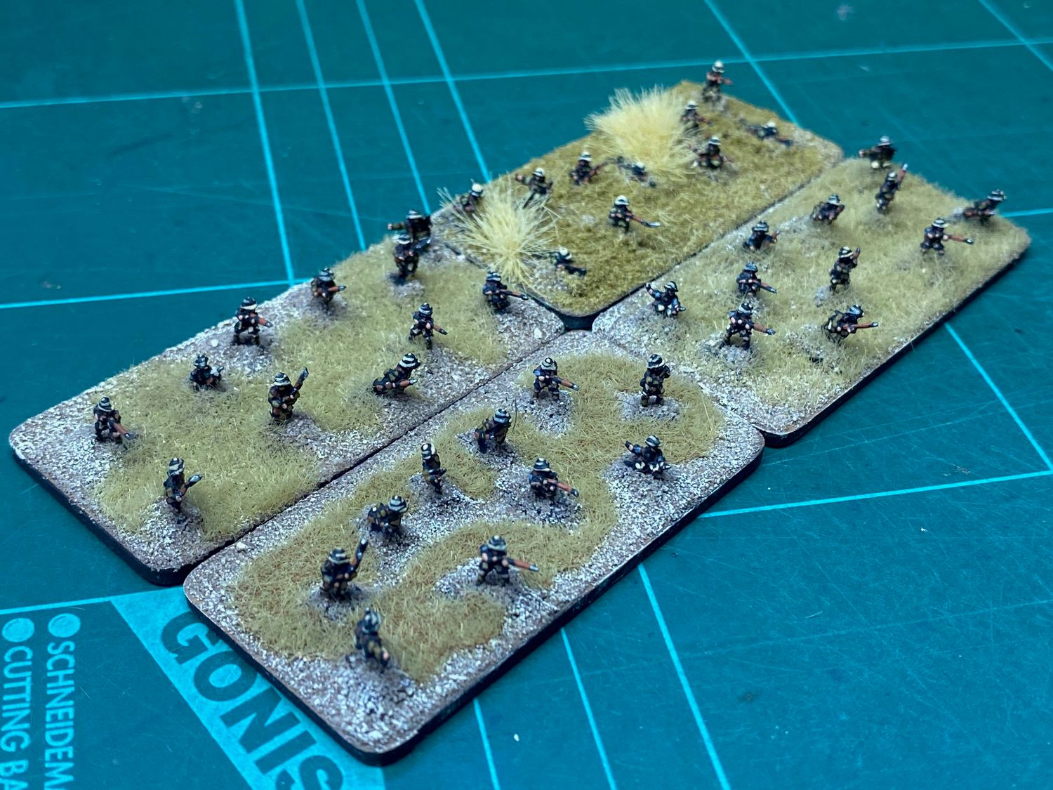 GWBR16 British Middle East Infantry  in action