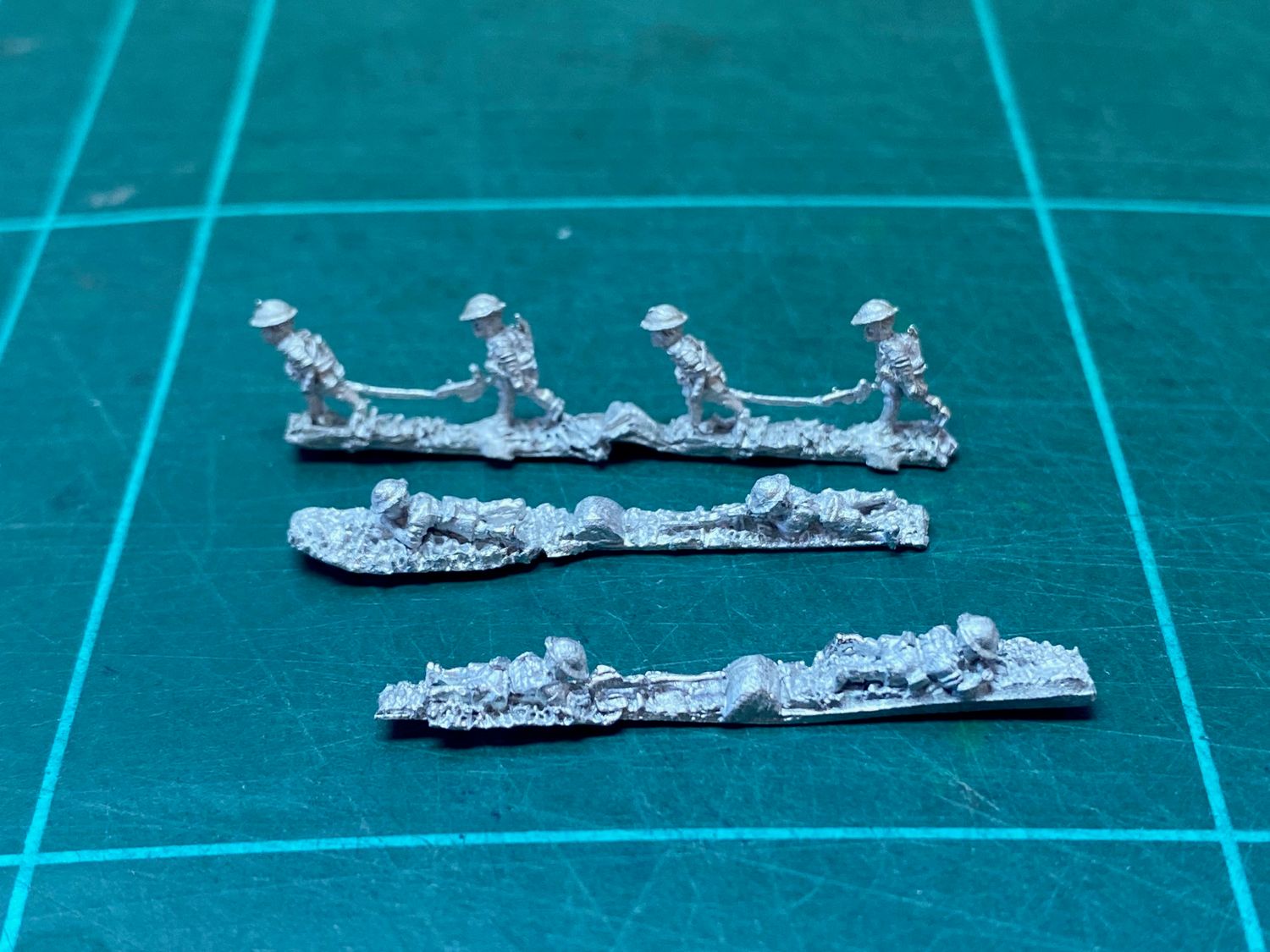 AD BS 3C 8th Army BOYS AT rifle
