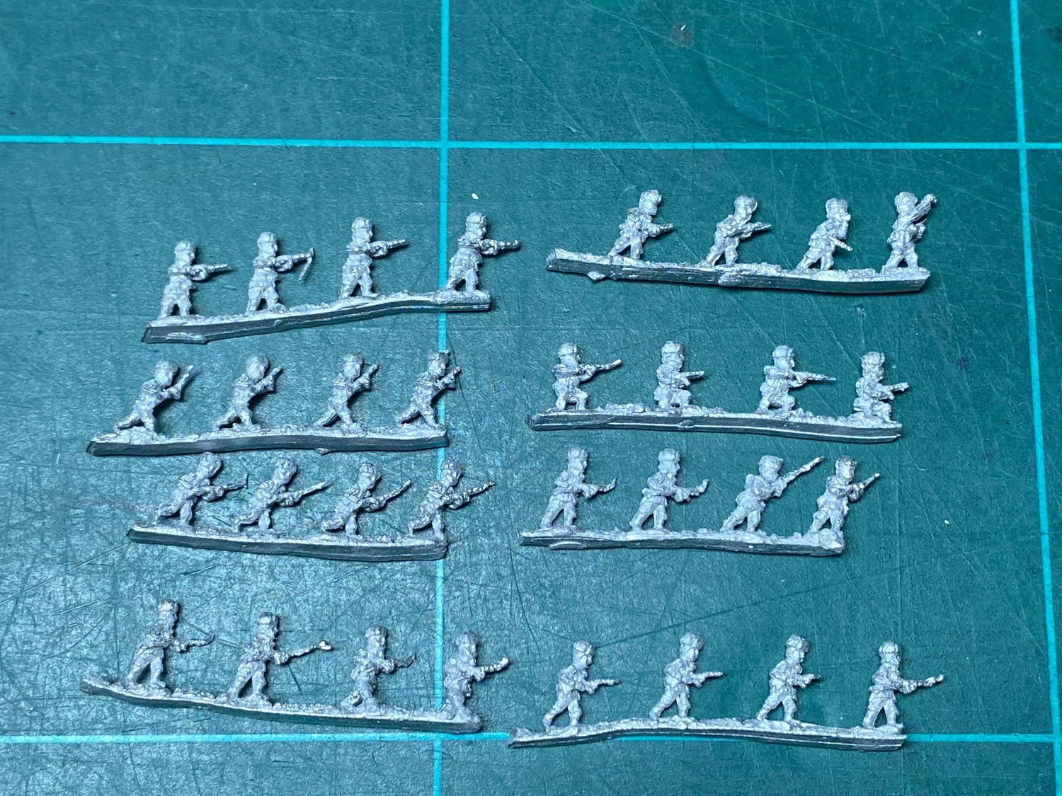 AD S 4 Soviet winter infantry with SMG
