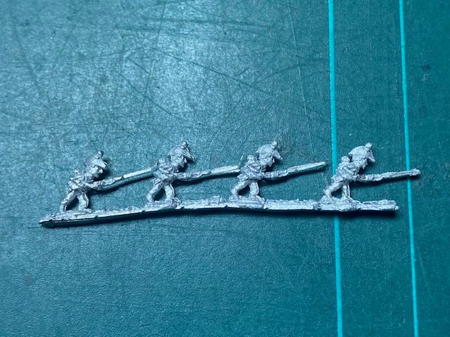 AD FE 01B Fusiliers in bicorne, advancing