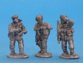 BMCS 02 British Commando Officer, NCO and radio man