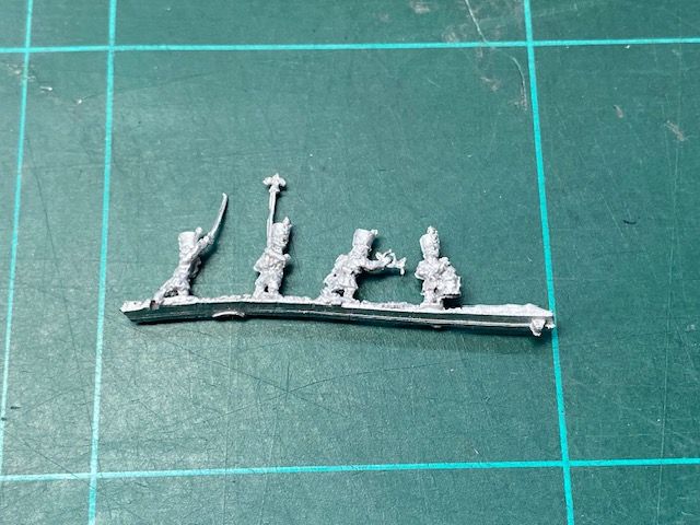 AD FN 40B Light infantry Command in greatcoat