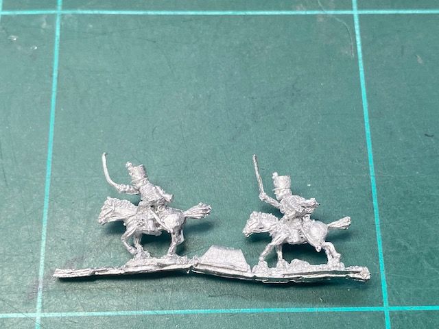 AD FNC 01B Hussar in 1808 shako, slung pelisse